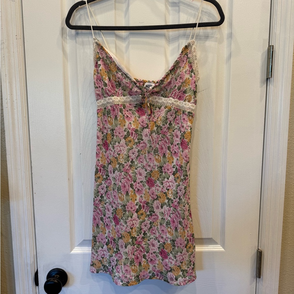 Princess Polly Floral Lace Dress